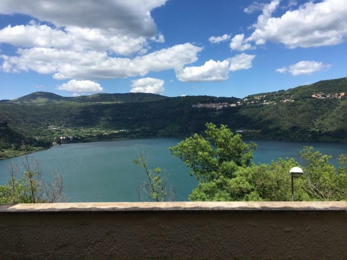 Appartamento Vista Lago جنزانو دي روما المظهر الخارجي الصورة
